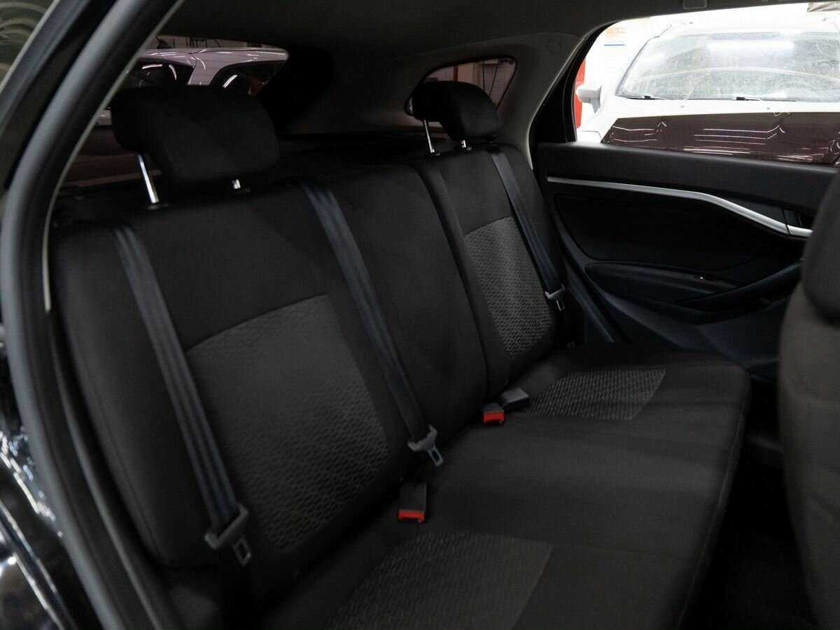 Lada (ВАЗ) Vesta SW, 2020 Фото №8