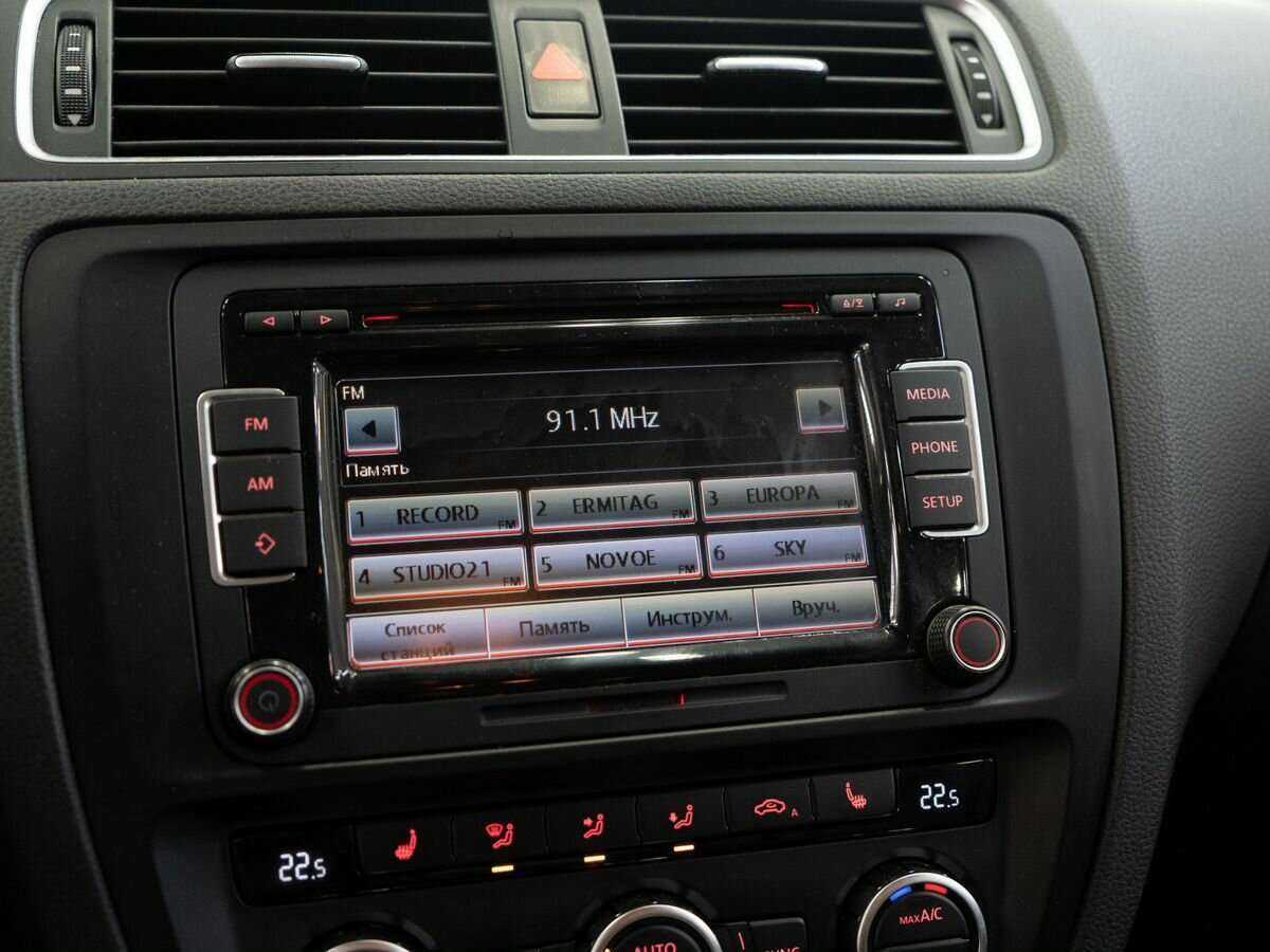 Volkswagen Jetta, 2013 Фото №13