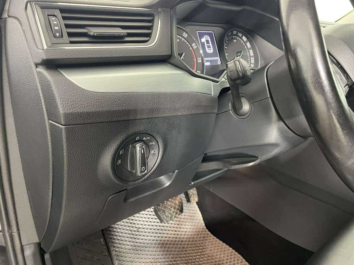 Skoda Superb, 2018 Фото №9