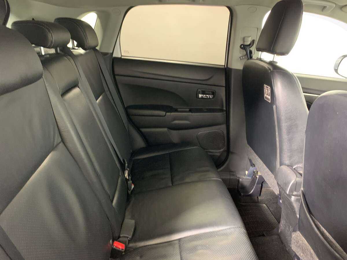 Mitsubishi ASX, 2012 Фото №18