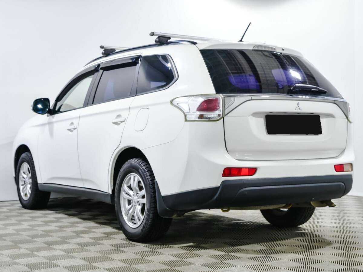 Mitsubishi Outlander, 2013 Фото №5