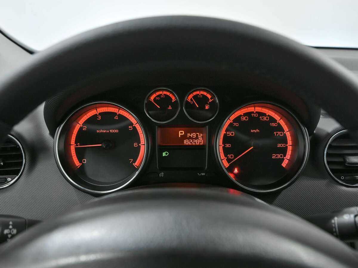 Peugeot 408, 2012 Фото №6