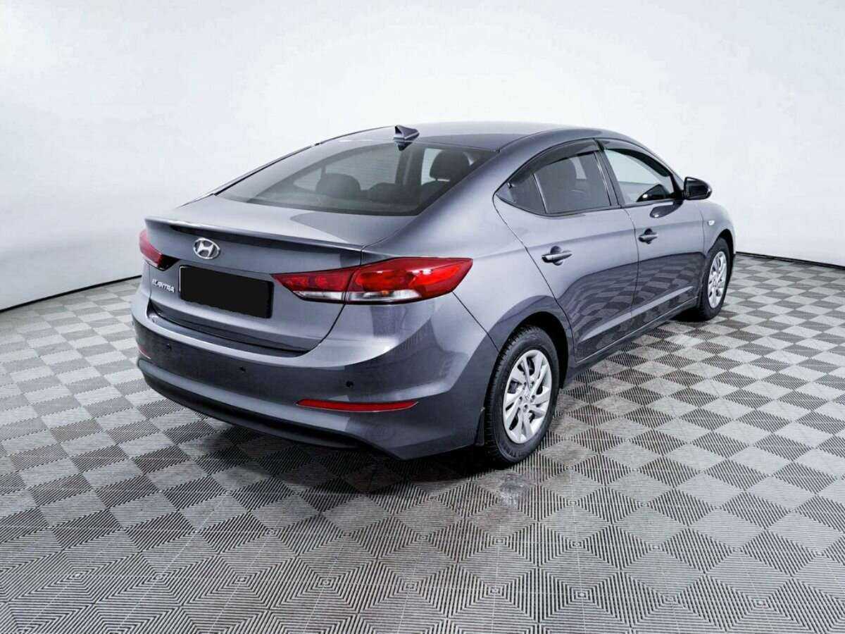 Hyundai Elantra, 2018 Фото №5