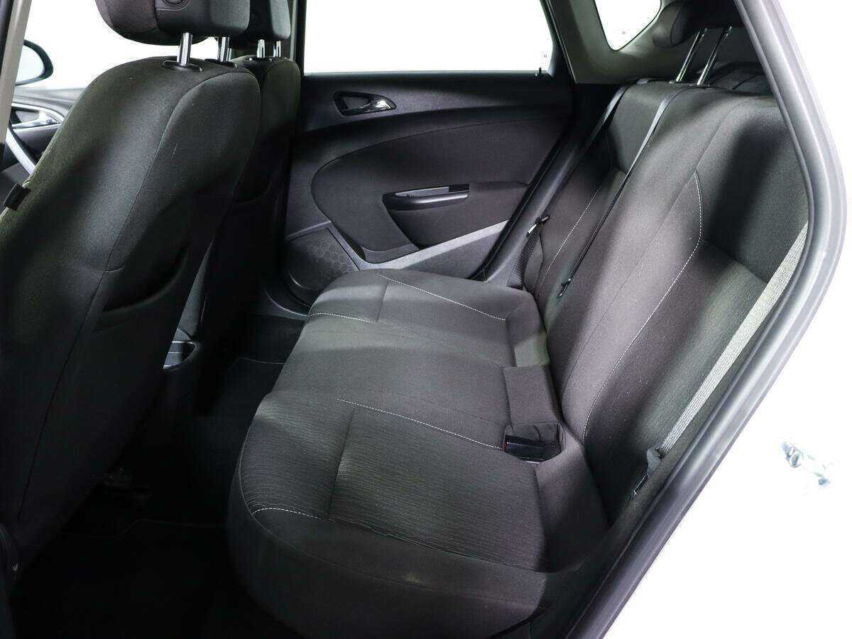 Opel Astra, 2012 Фото №9