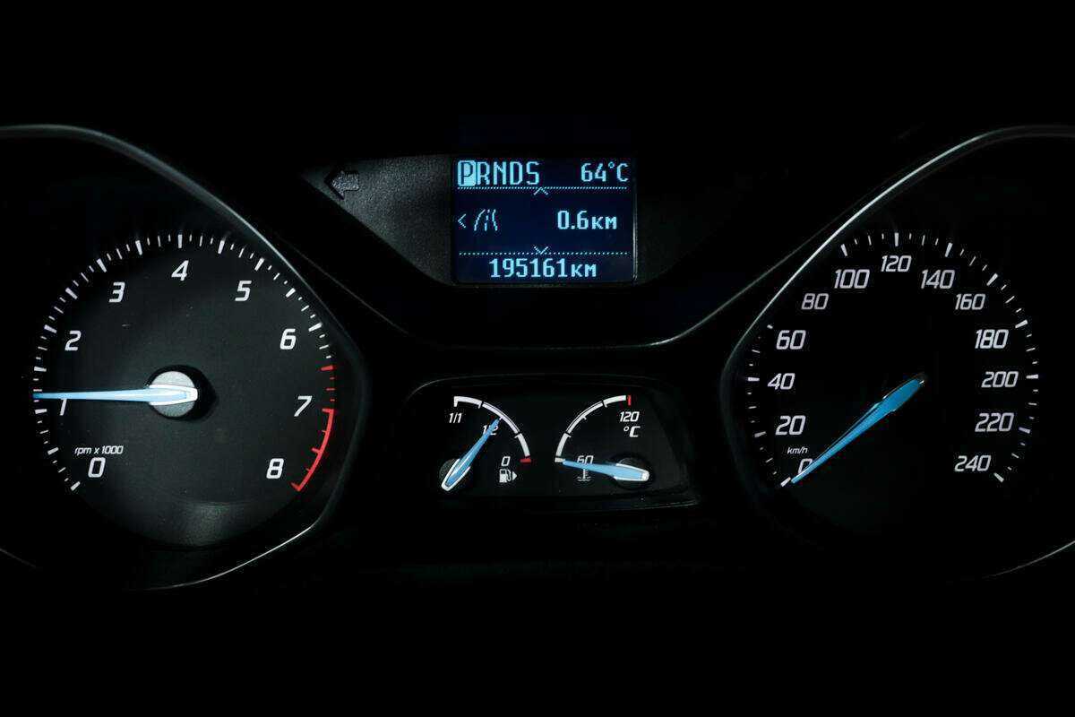 Ford Focus, 2012 Фото №10