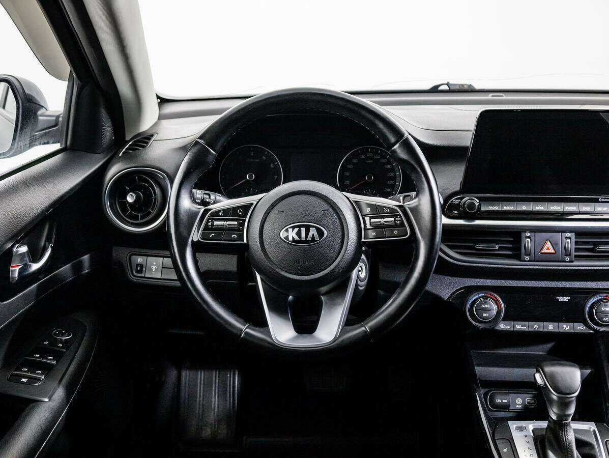 Kia Cerato, 2020 Фото №15