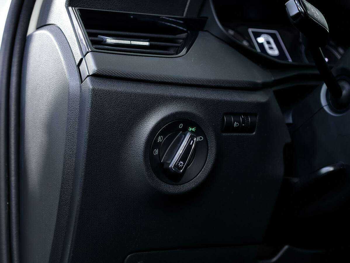 Skoda Rapid, 2021 Фото №19