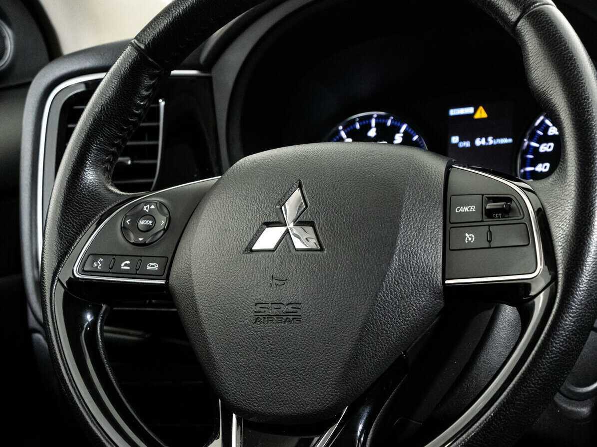Mitsubishi Outlander, 2018 Фото №10