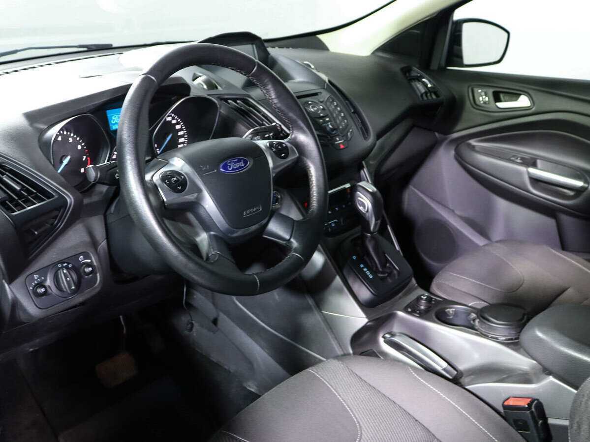 Ford Kuga, 2015 Фото №12