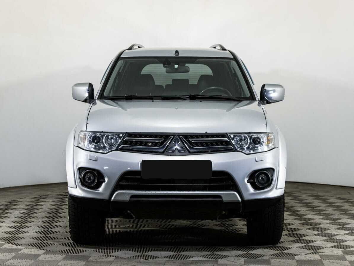 Mitsubishi Pajero Sport, 2013 Фото №2