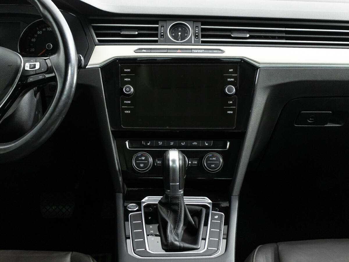 Volkswagen Passat DSG7, 2017 Фото №14