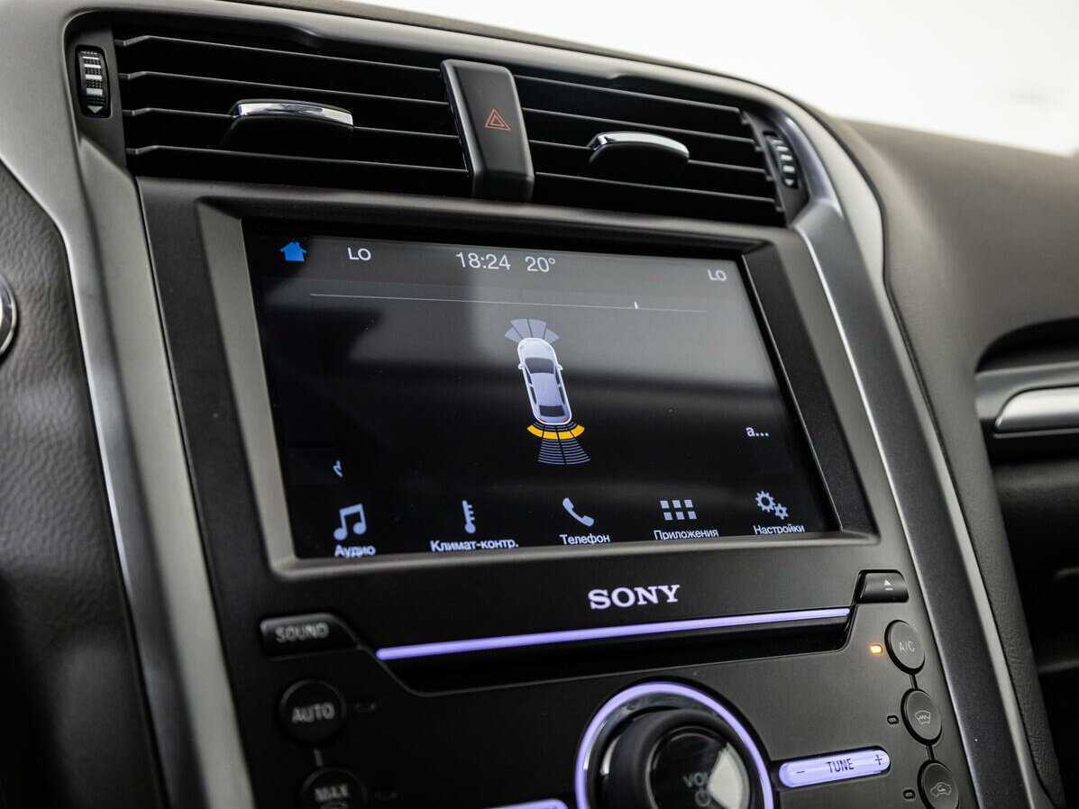 Ford Mondeo, 2018 Фото №15