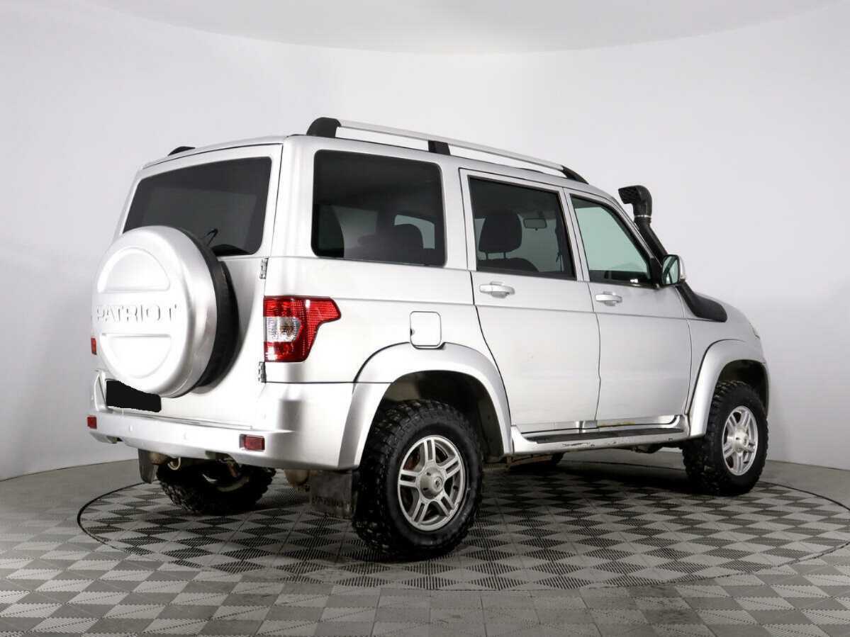 УАЗ Patriot, 2016 Фото №5
