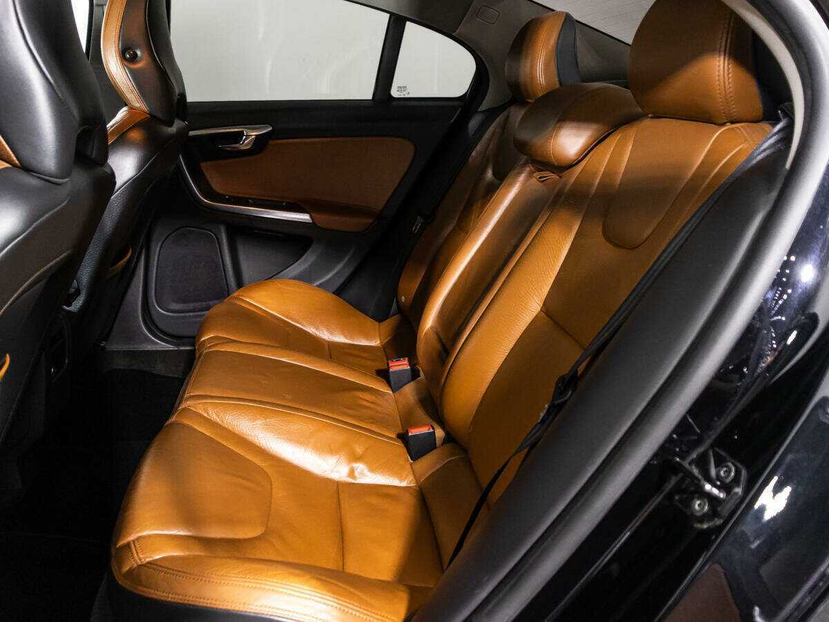 Volvo S60, 2012 Фото №11