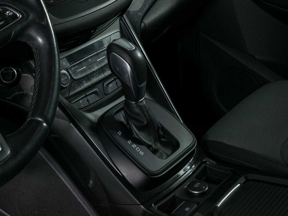 Ford Kuga, 2017 Фото №10