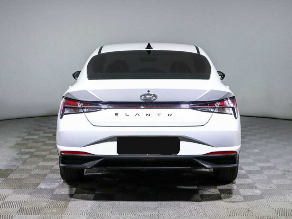 Hyundai Elantra, 2021 Фото №6
