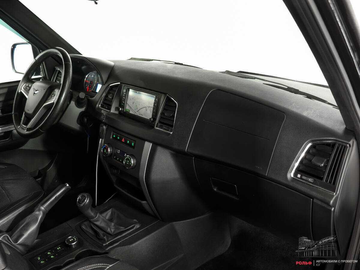 УАЗ Patriot, 2017 Фото №8