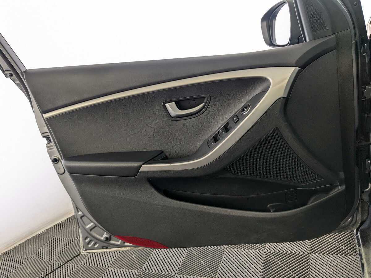 Hyundai i30, 2014 Фото №13