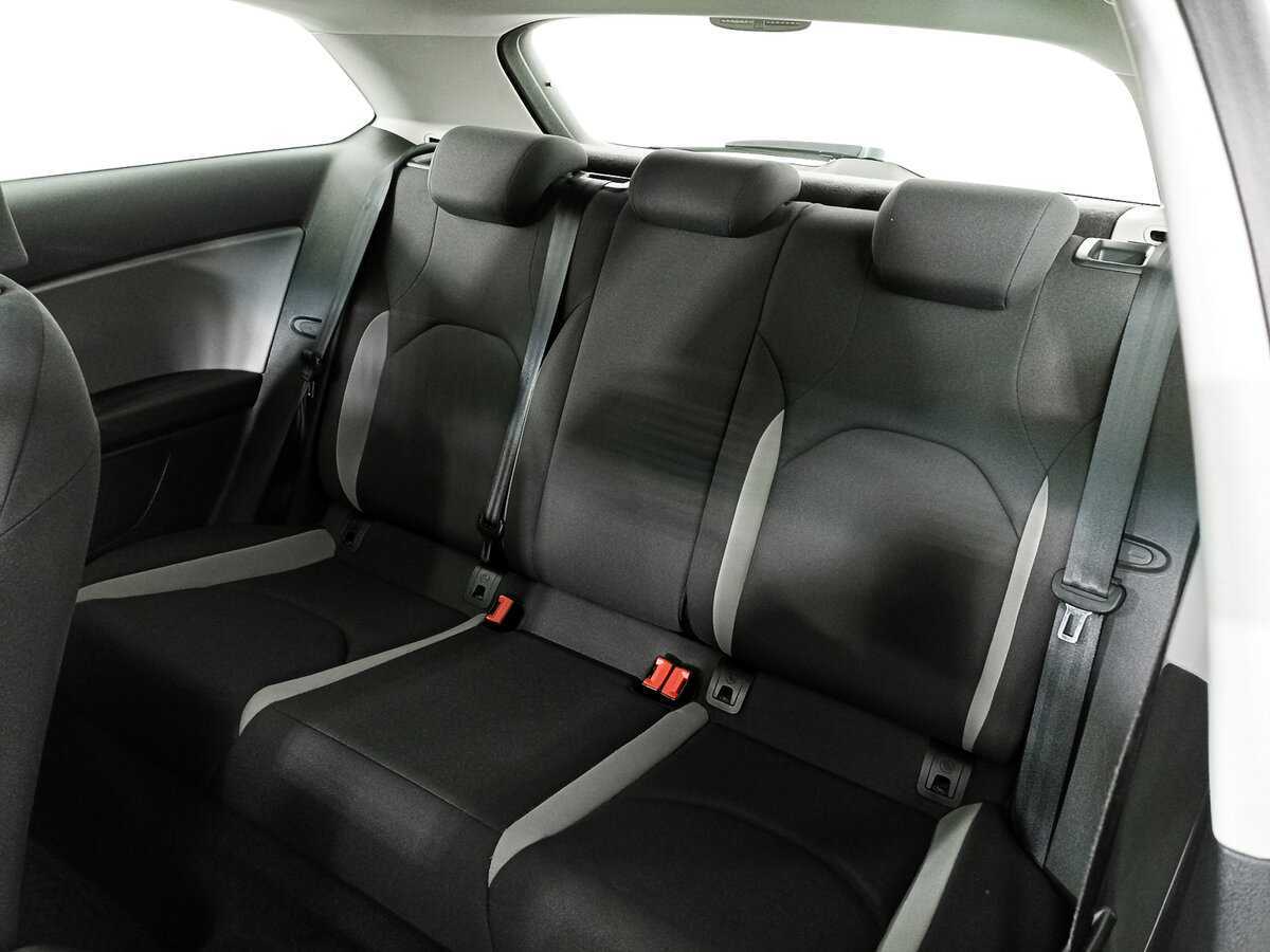 SEAT Leon, 2014 Фото №10