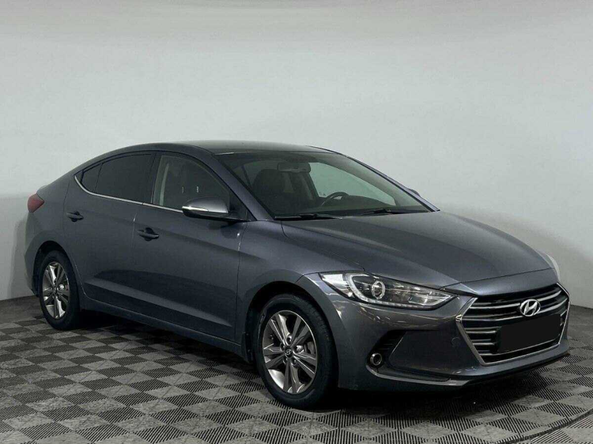 Hyundai Elantra, 2018 Фото №3