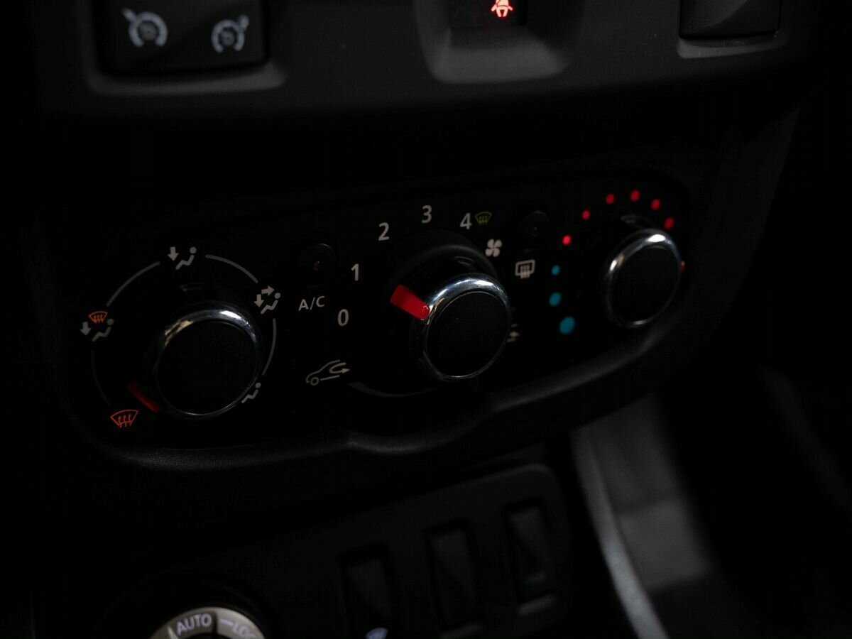 Renault Duster, 2019 Фото №19