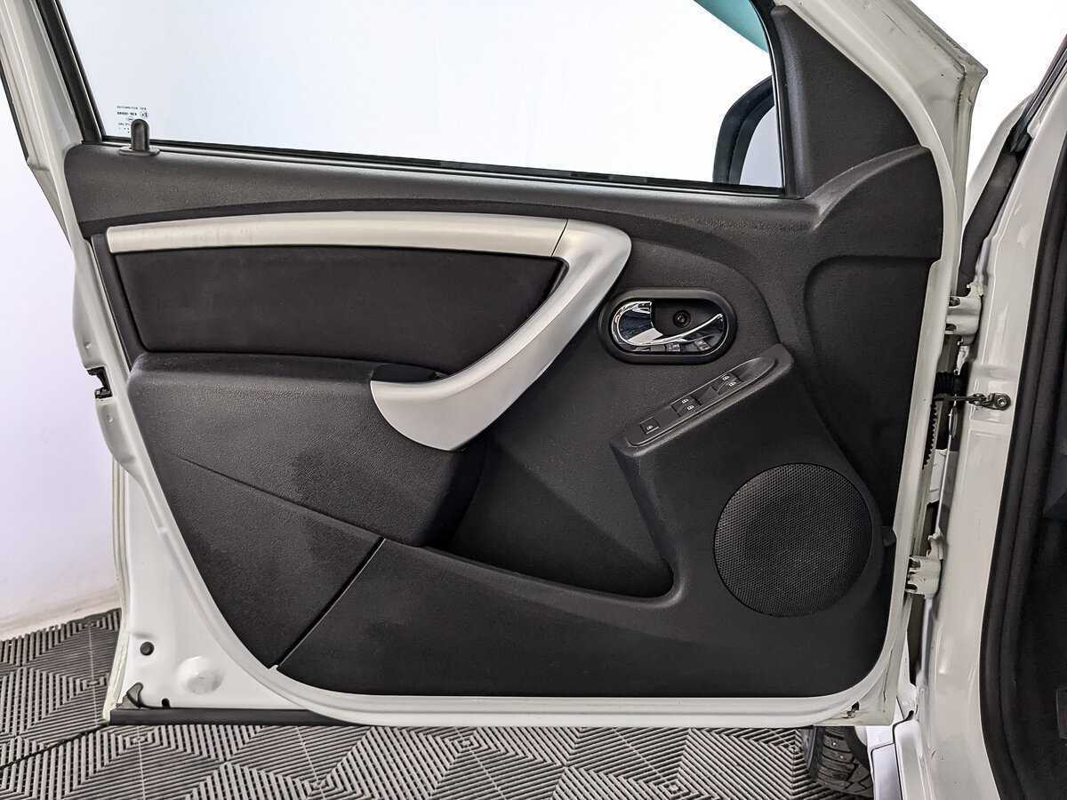 Nissan Terrano, 2021 Фото №19