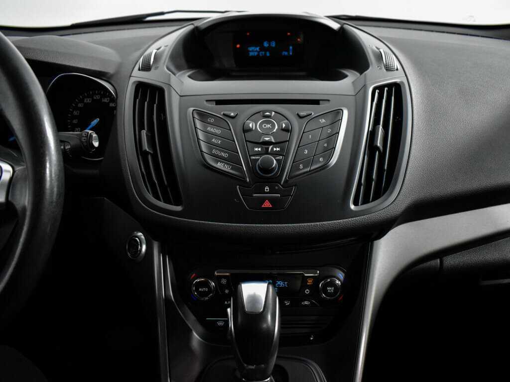 Ford Kuga, 2015 Фото №16