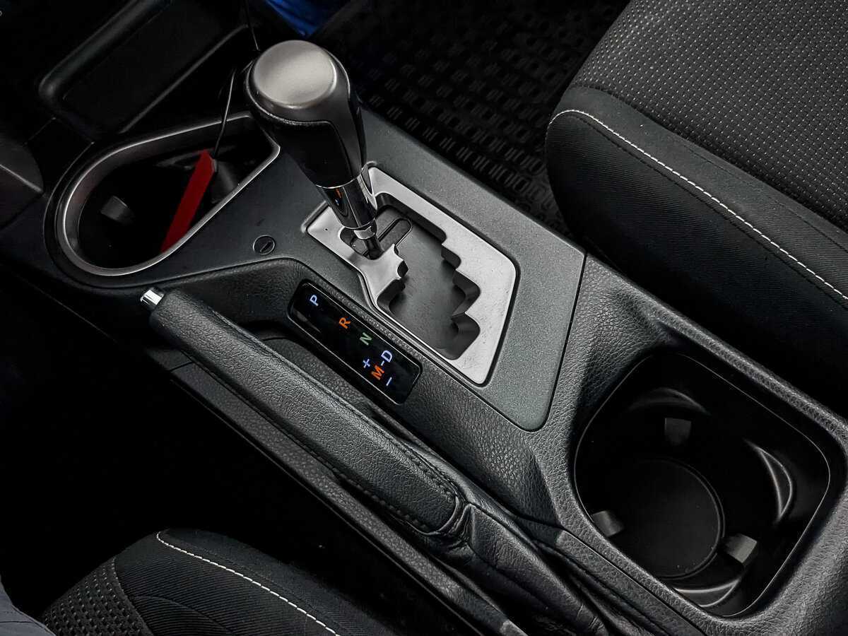 Toyota RAV4, 2017 Фото №24