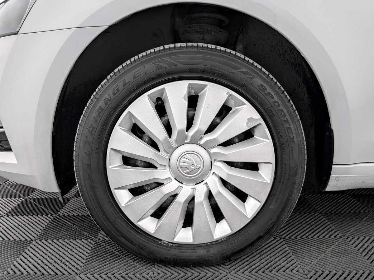 Skoda Octavia, 2018 Фото №18