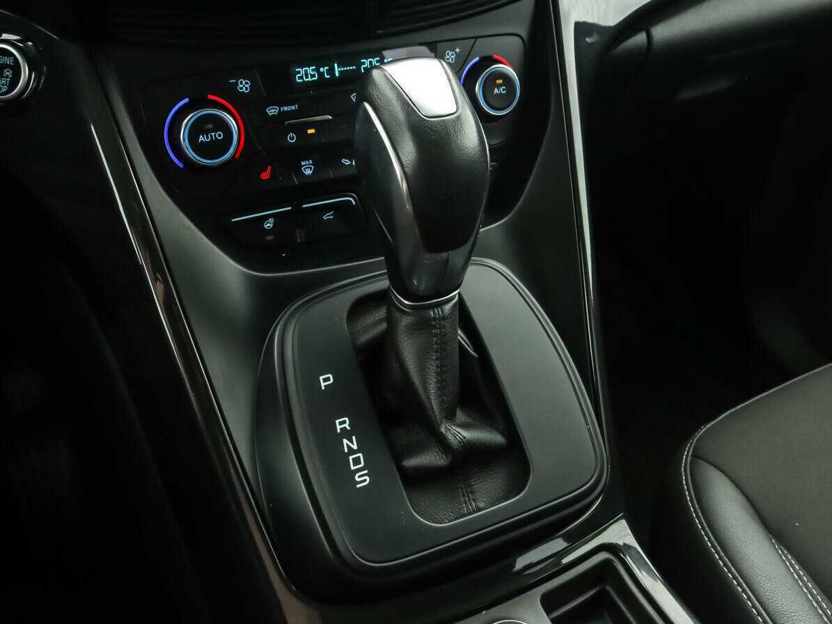 Ford Kuga, 2017 Фото №14