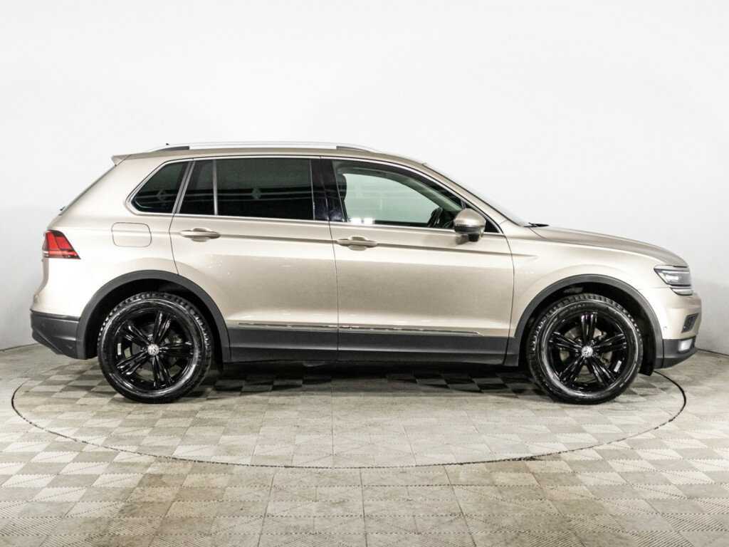 Volkswagen Tiguan, 2018 Фото №4