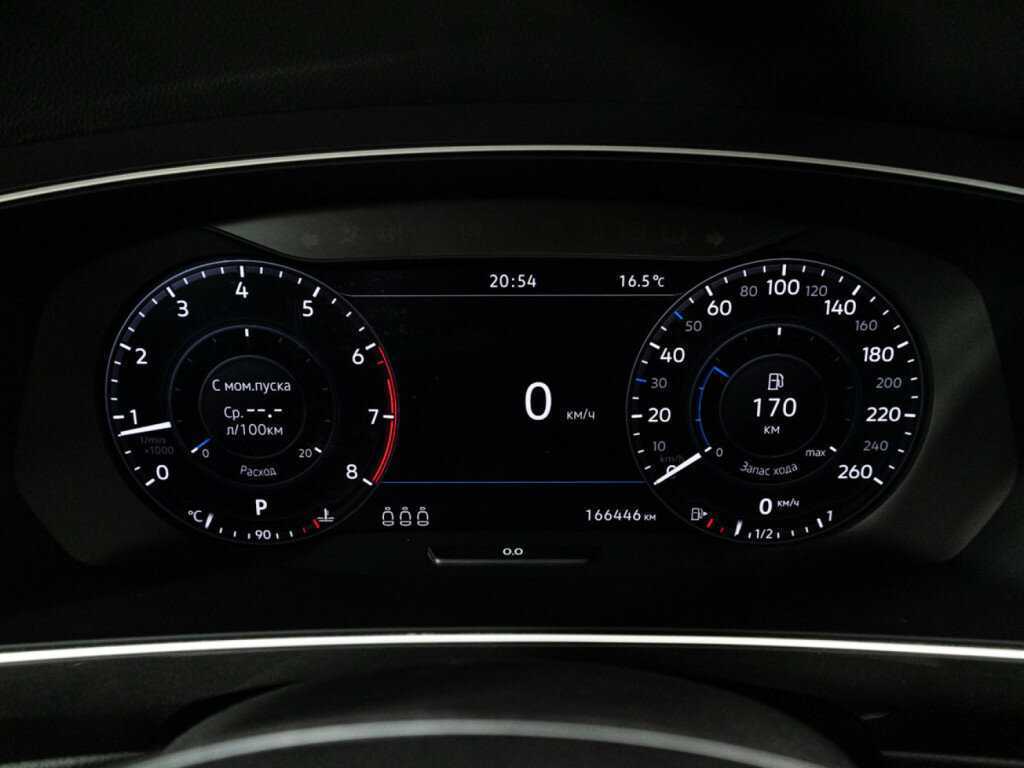 Volkswagen Tiguan, 2018 Фото №12