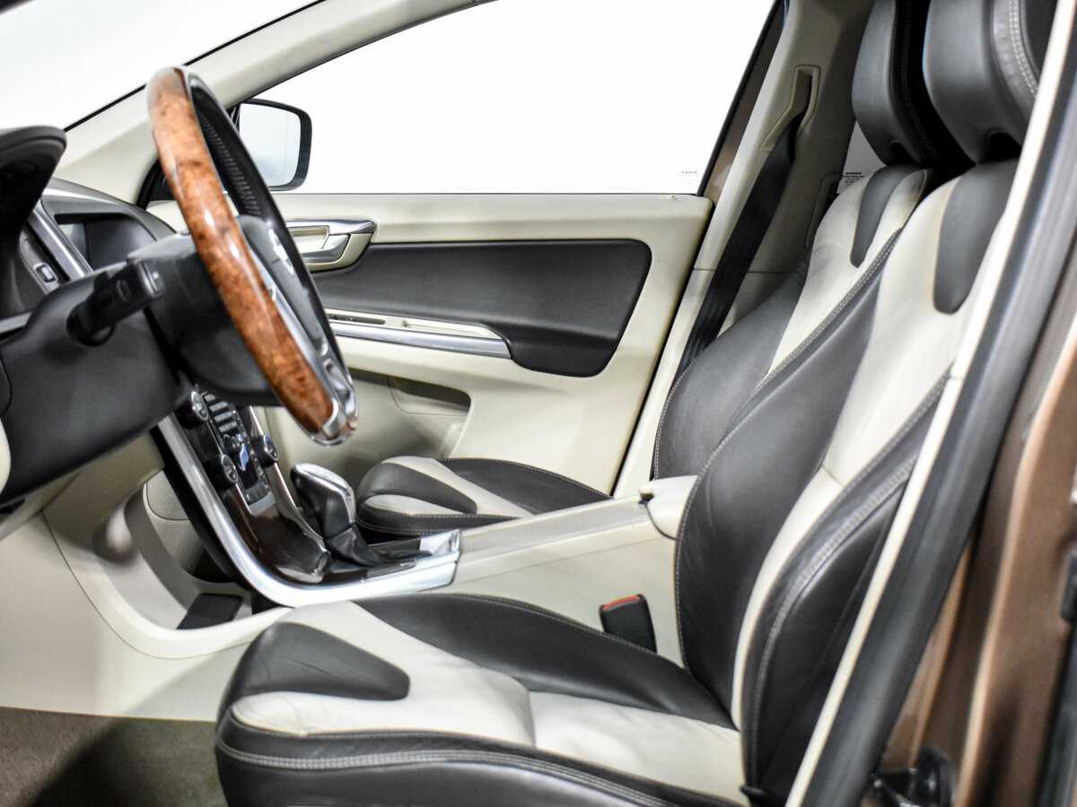 Volvo XC60, 2012 Фото №10