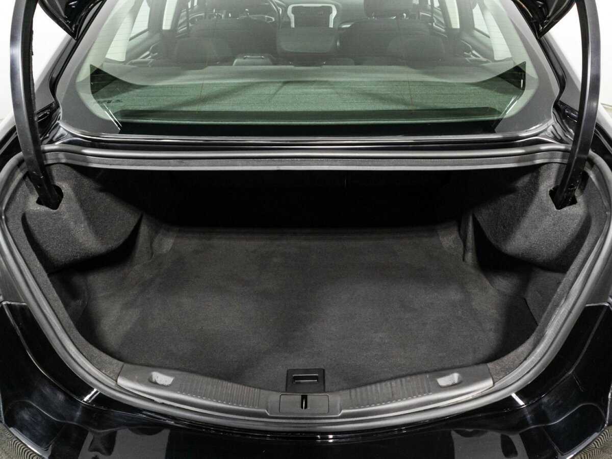 Ford Mondeo, 2018 Фото №15