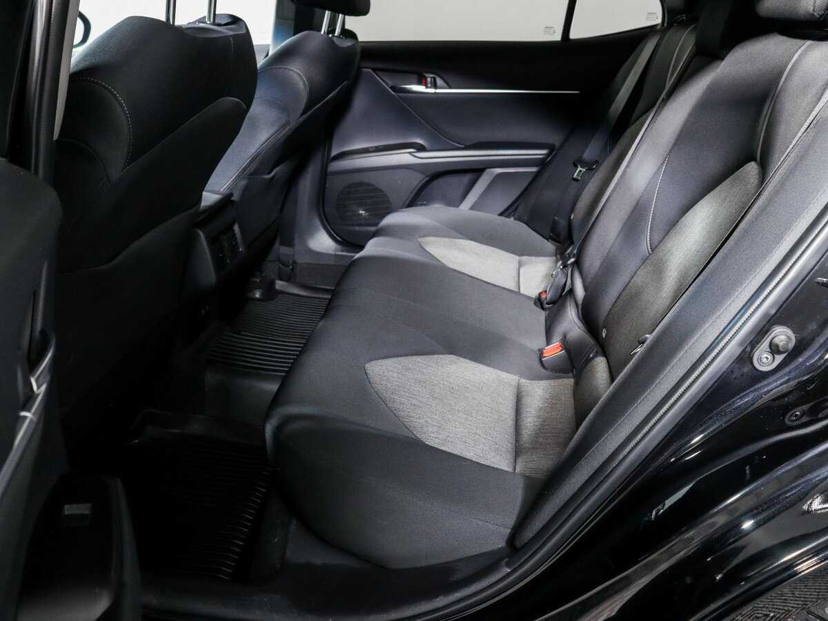Toyota Camry, 2021 Фото №7