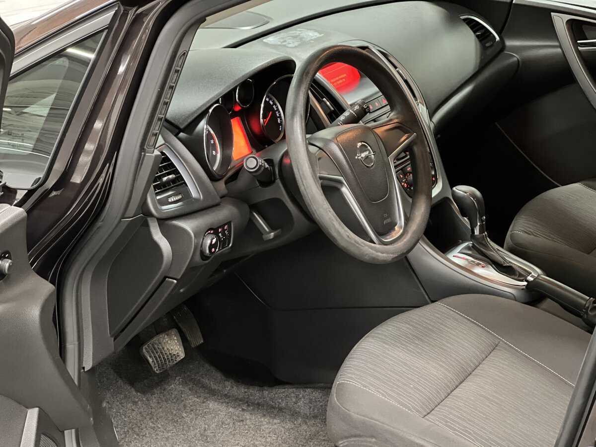 Opel Astra, 2013 Фото №16