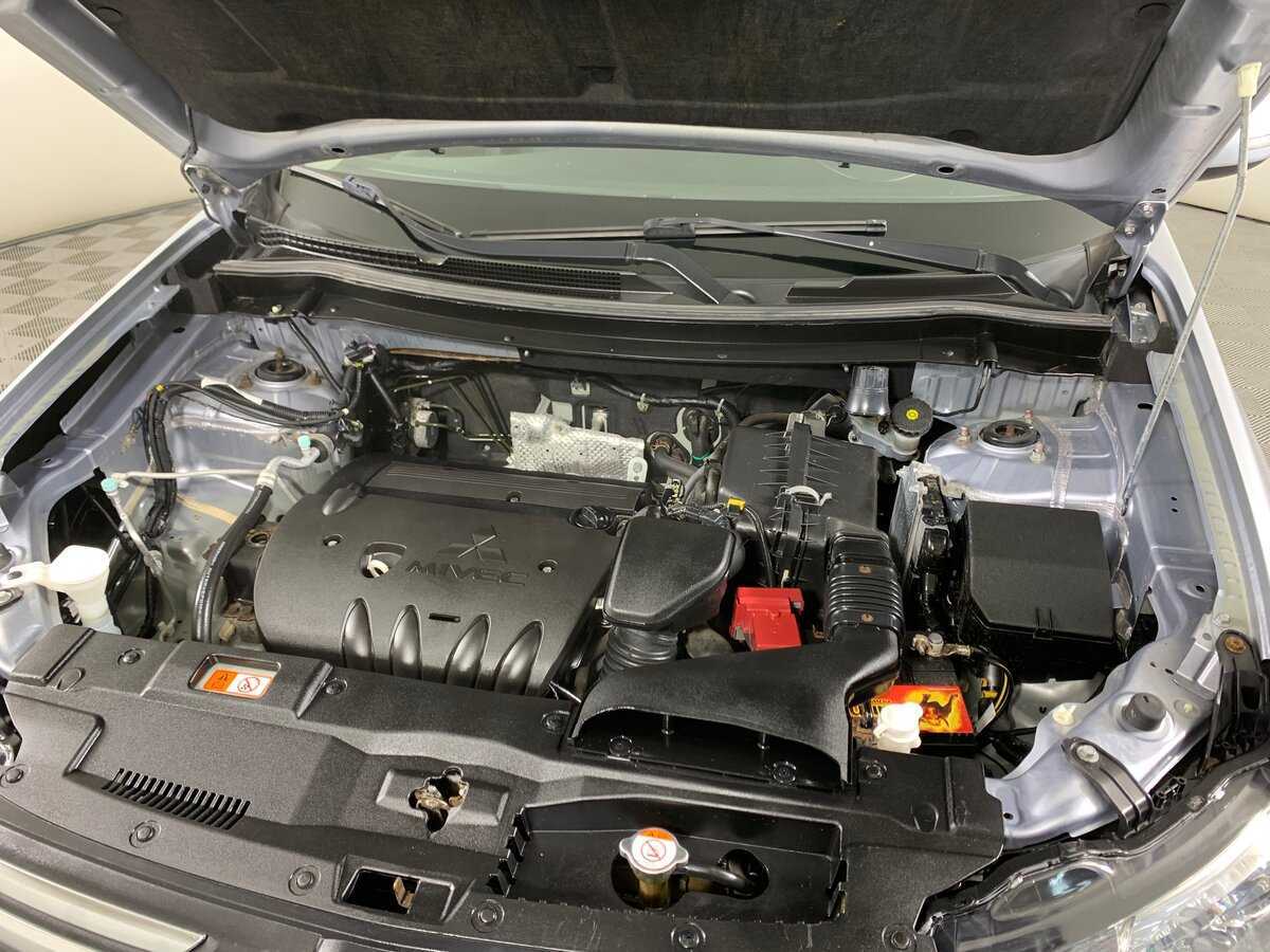 Mitsubishi Outlander, 2013 Фото №11