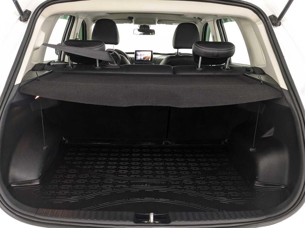 FAW Besturn X40, 2020 Фото №10