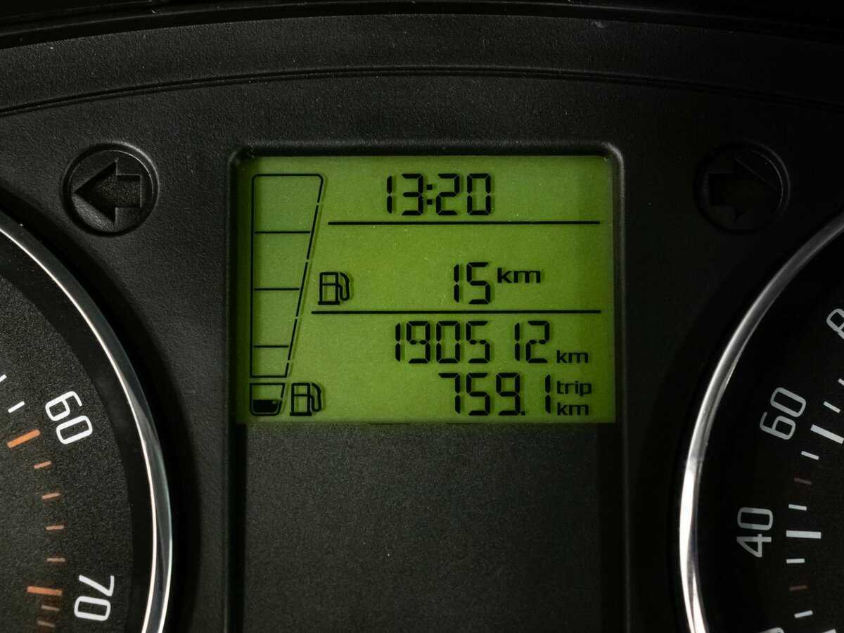 Skoda Fabia, 2012 Фото №16