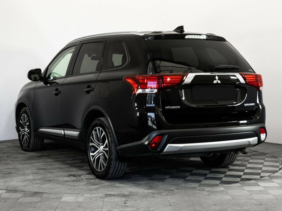 Mitsubishi Outlander, 2018 Фото №6
