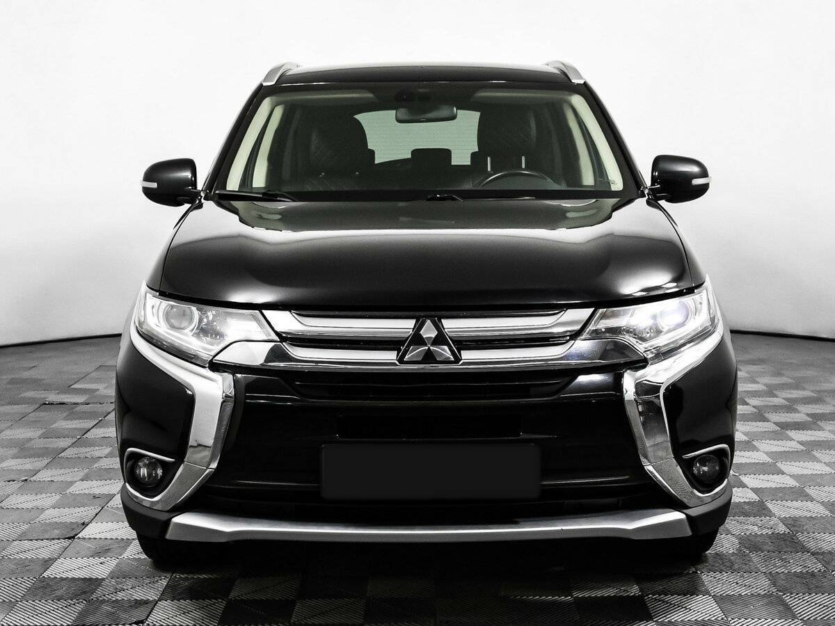 Mitsubishi Outlander, 2018 Фото №2