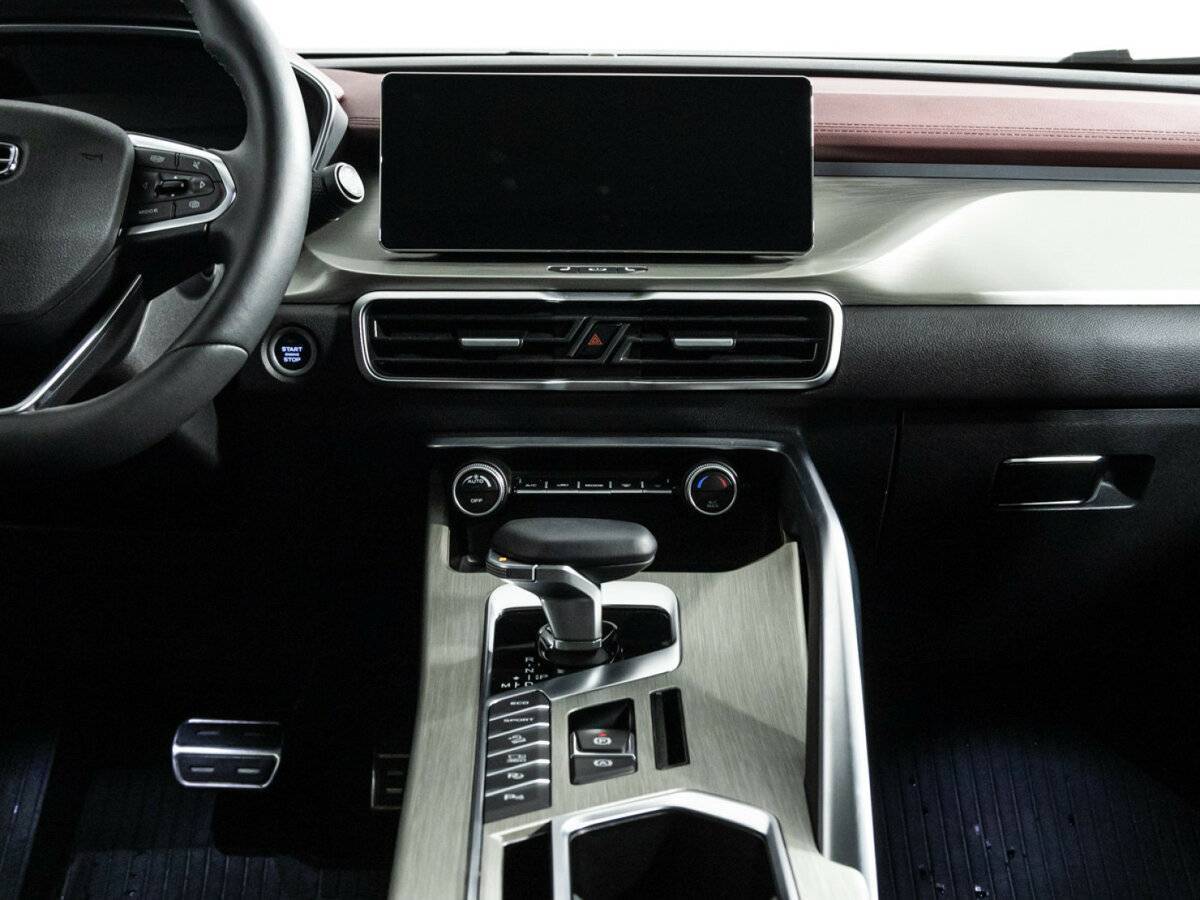 Geely Coolray, 2023 Фото №13