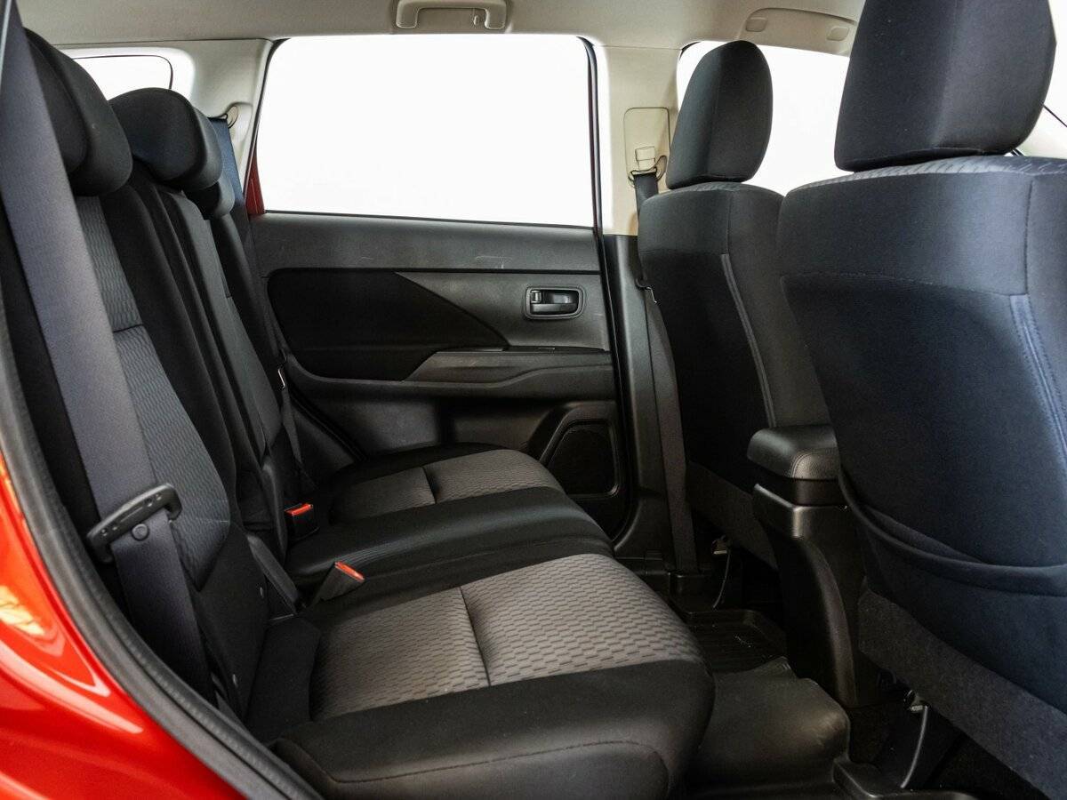 Mitsubishi Outlander, 2014 Фото №15