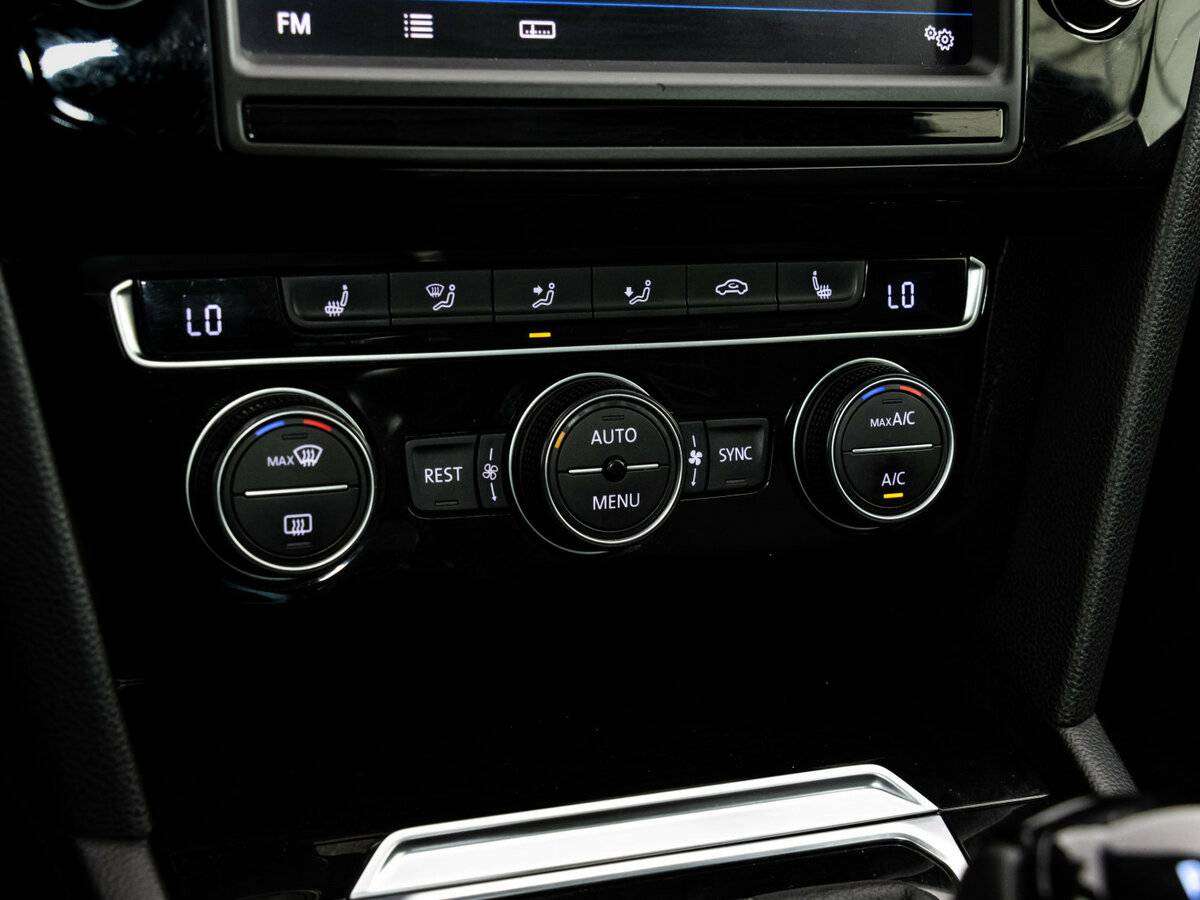 Volkswagen Passat, 2016 Фото №21