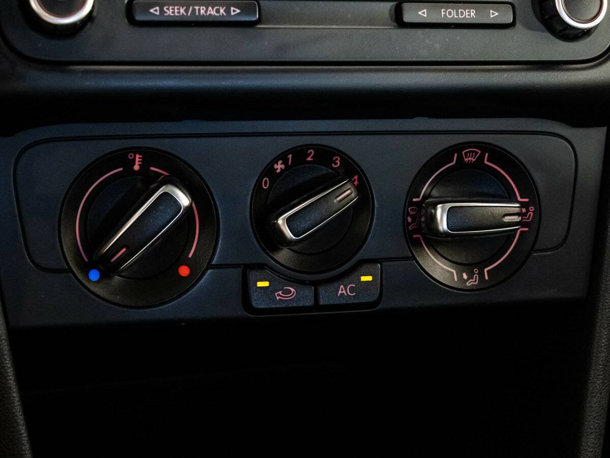 Volkswagen Polo, 2013 Фото №15