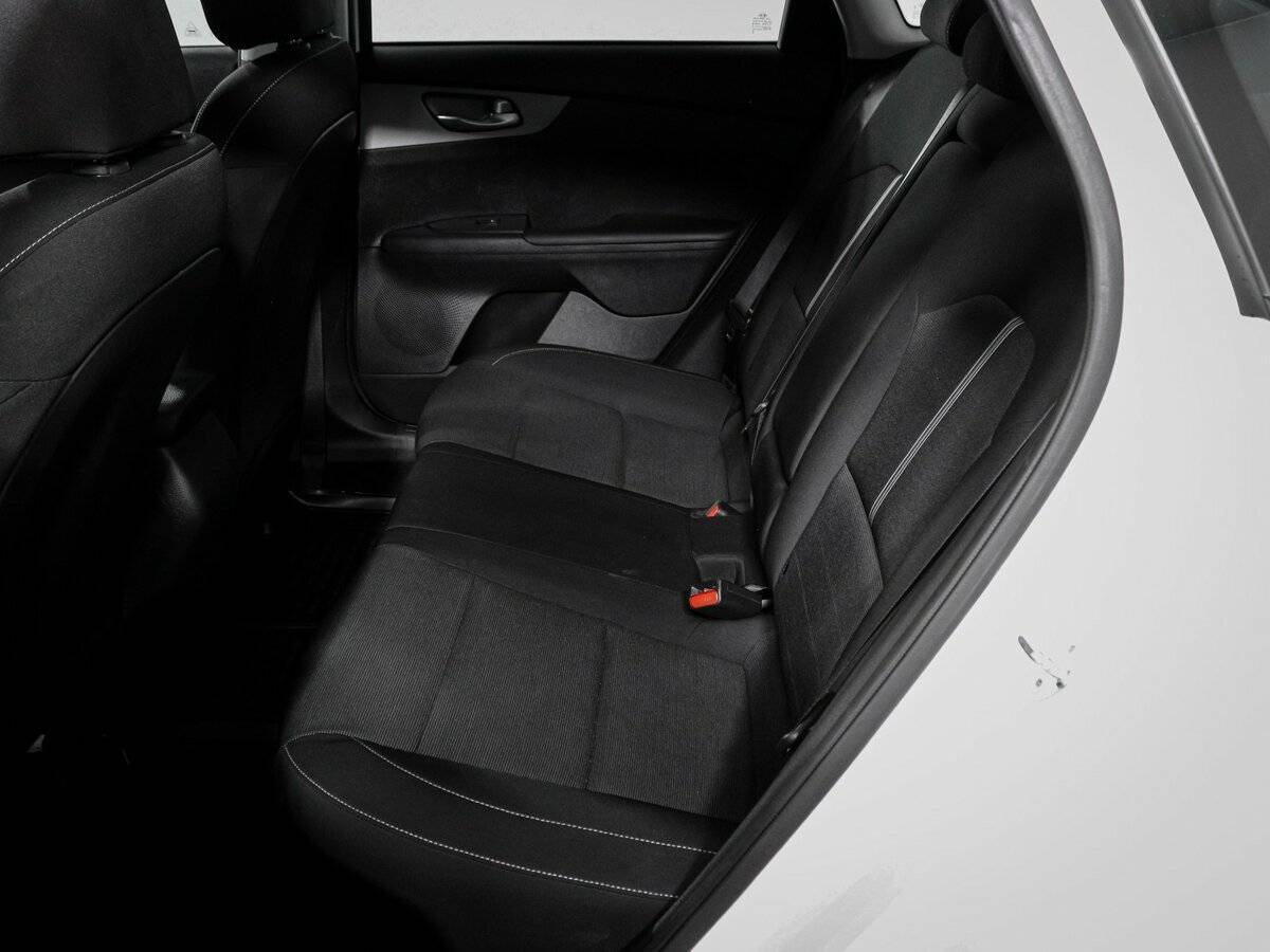 Kia Cerato, 2020 Фото №10