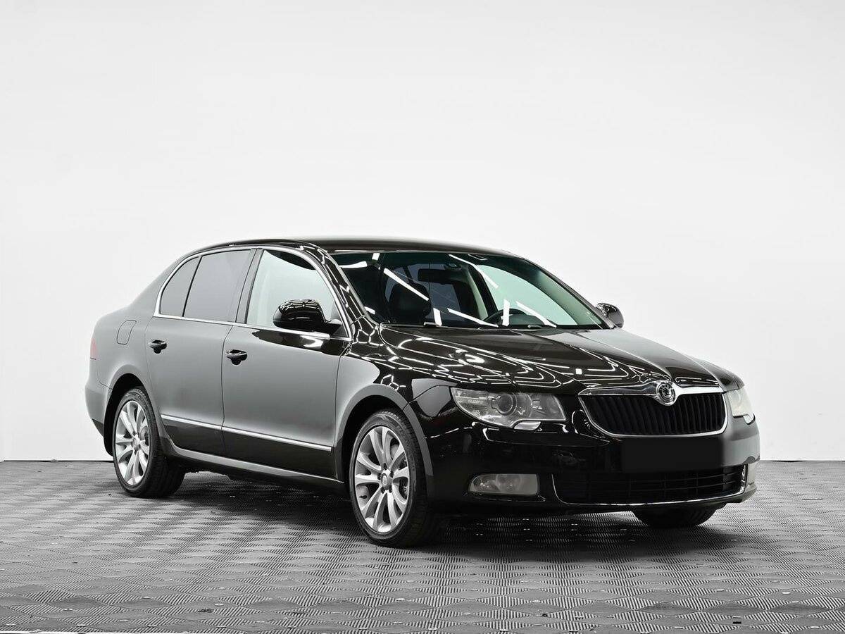 Skoda Superb, 2012 Фото №2
