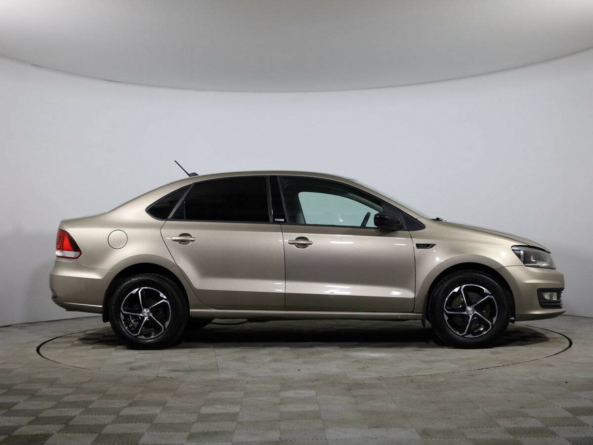 Volkswagen Polo V Рестайлинг, 2017 Фото №5