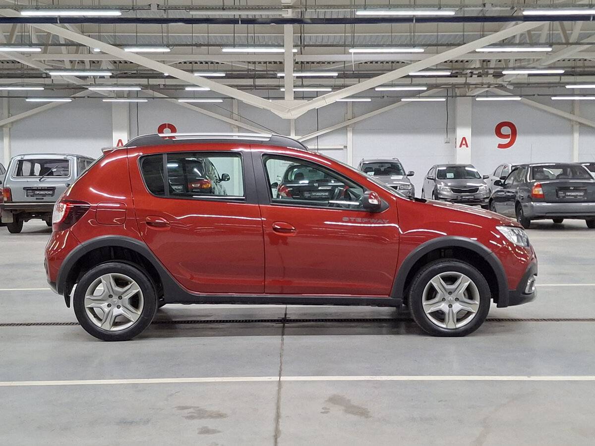 Renault Sandero Stepway II Рестайлинг, 2021 Фото №4