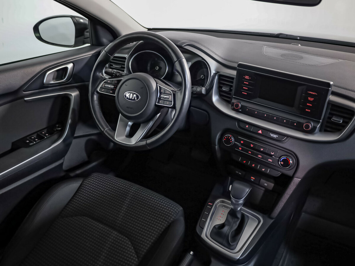 Kia Ceed III, 2020 Фото №7
